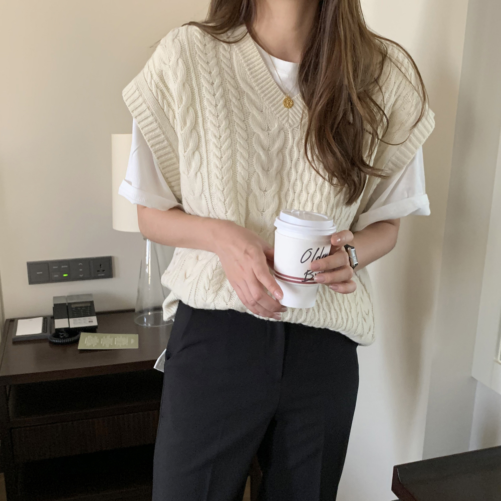 루즈핏 레이어드 여성 니트조끼 브이넥 꽈배기 니트베스트 울 쪼끼 오버핏 여자 조끼 봄 가을 - 상세 이미지 2