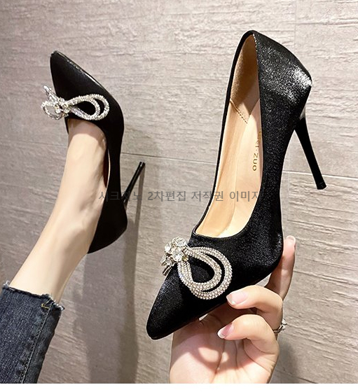 쥬리오 7,10cm 새틴 스틸레토 큐빅 하이힐 구두 2color 상세 이미지 8
