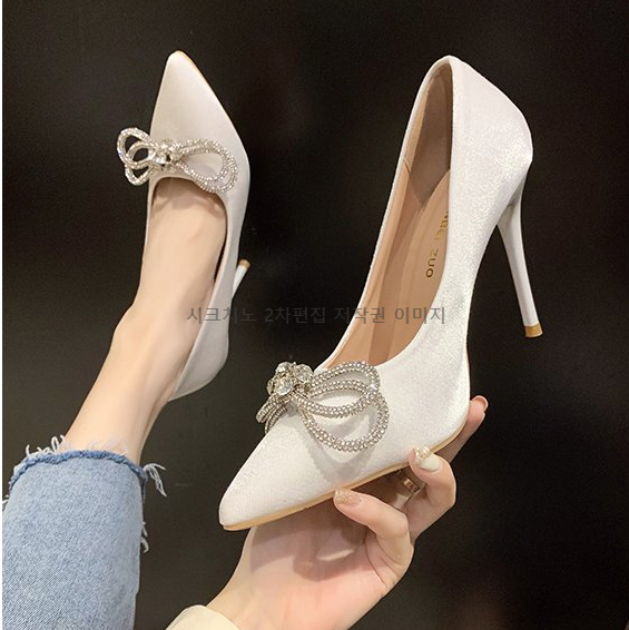 쥬리오 7,10cm 새틴 스틸레토 큐빅 하이힐 구두 2color 상세 이미지 14