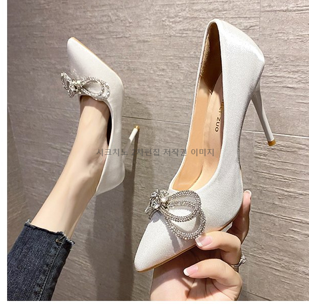 쥬리오 7,10cm 새틴 스틸레토 큐빅 하이힐 구두 2color 상세 이미지 16