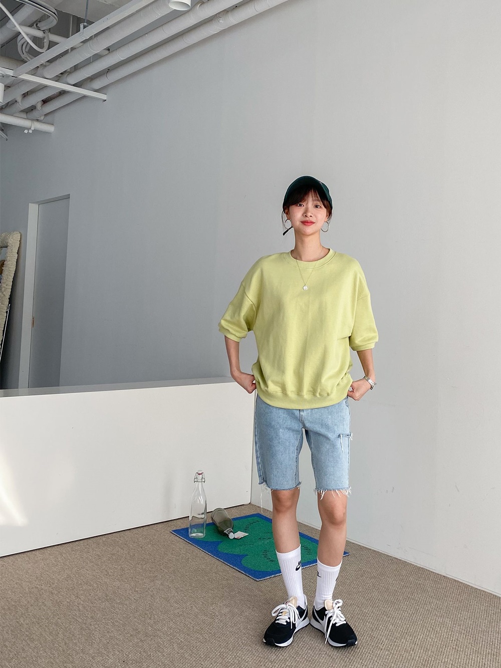 여성반팔맨투맨 무지 루즈핏 라운드 5부 맨투맨 티셔츠 - 상세 이미지 2