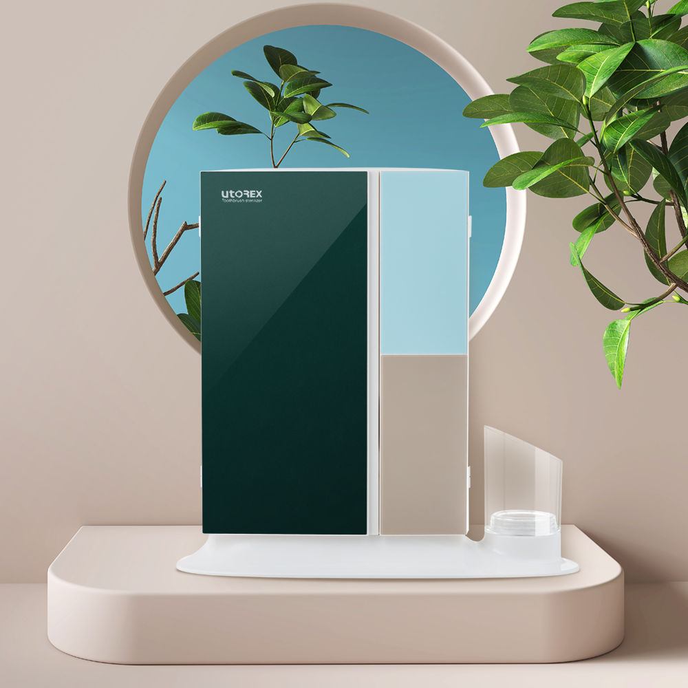 유토렉스 퍼스트에디션S 칫솔살균기 UV-C 히팅건조 칫솔전체살균 UTC-96UVW 제품 이미지