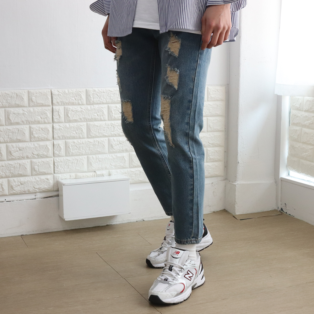 남자청바지 중청바지 빅사이즈 허벅돼 디스트로이드진 이미지 2