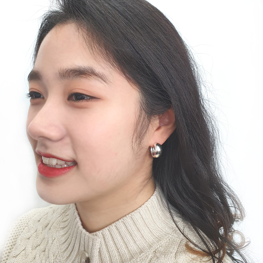 야랑쥬얼리 925실버 원터치 반원 후프 귀걸이 - 상세 이미지 2