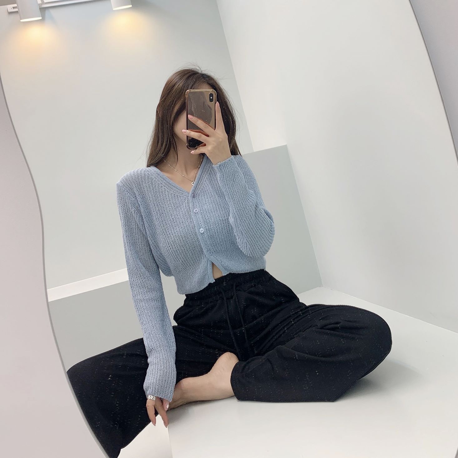 레모나 Y넥 베이지 가디건 [무료배송] 상세 이미지 10