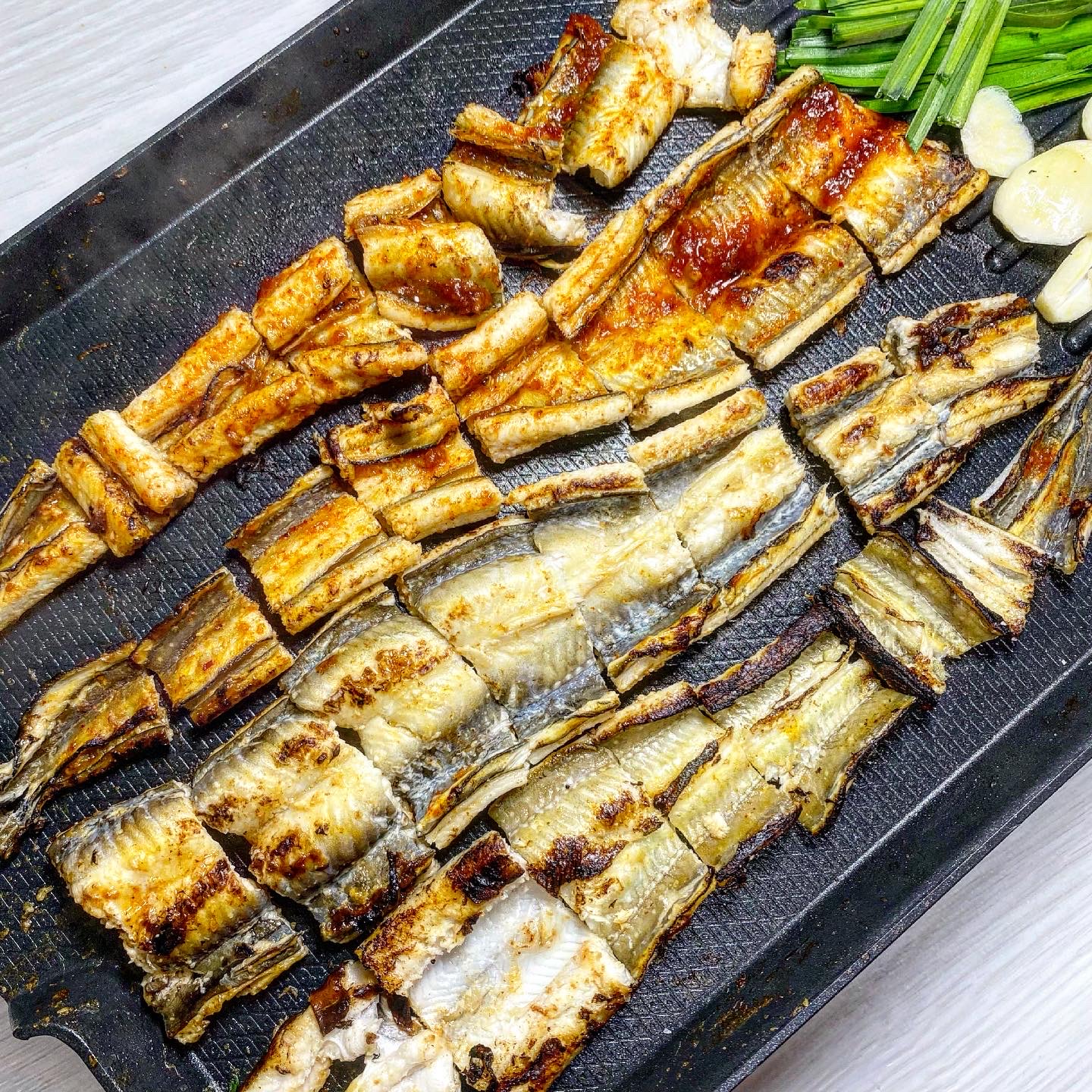 통영 바다장어 1KG 손질후 700G내외 자연산 붕장어 아나고 이미지 2