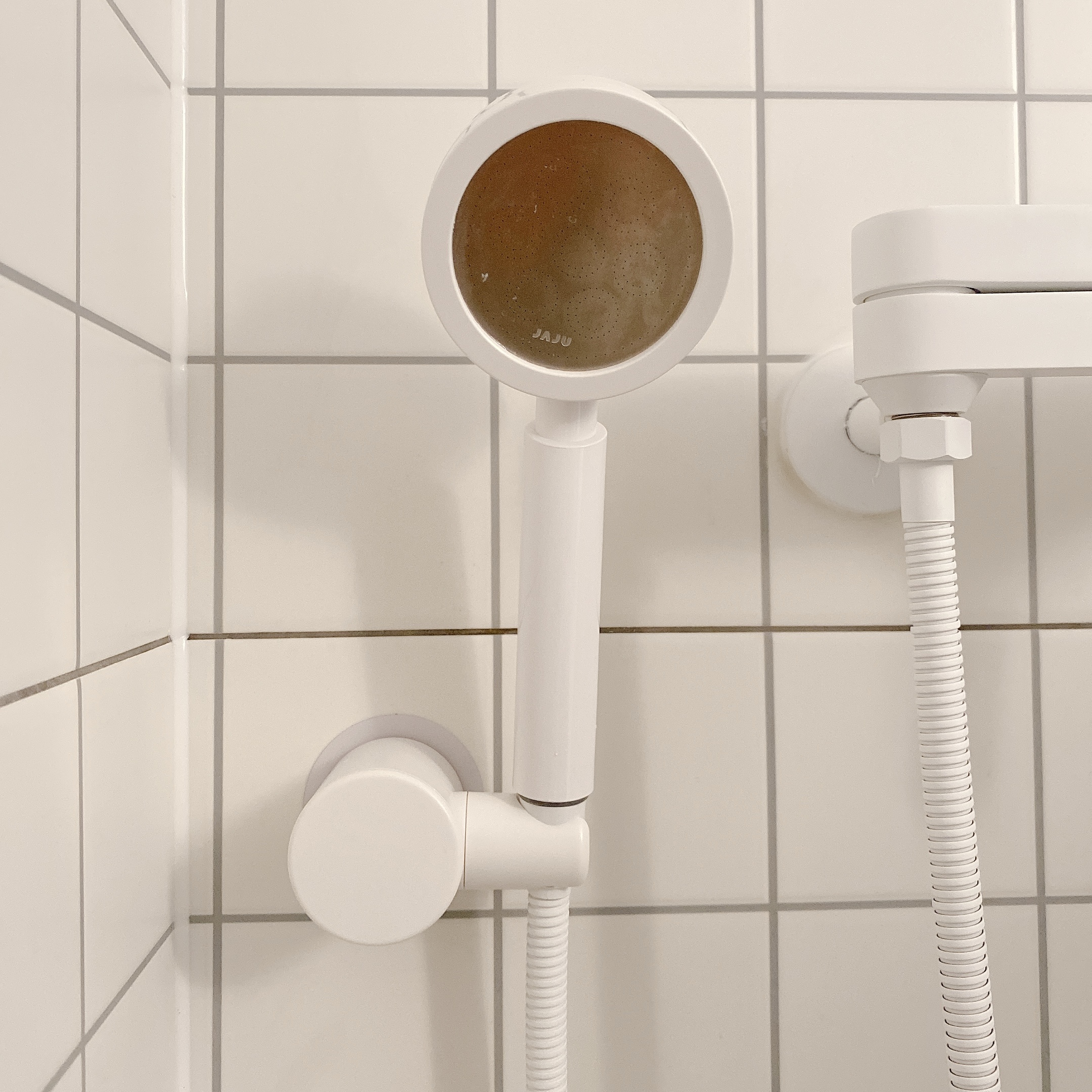 샤워기 거치대 헤드 홀더 걸이 각도조절 접착식 벽부착 욕실부속 제품 이미지