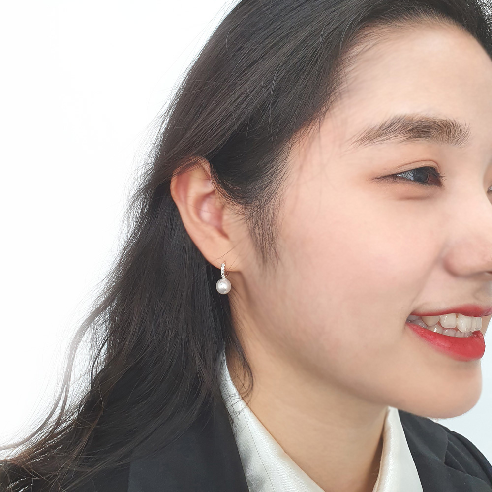 야랑쥬얼리 925실버 원터치 큐빅 진주드롭 귀걸이 - 상세 이미지 5
