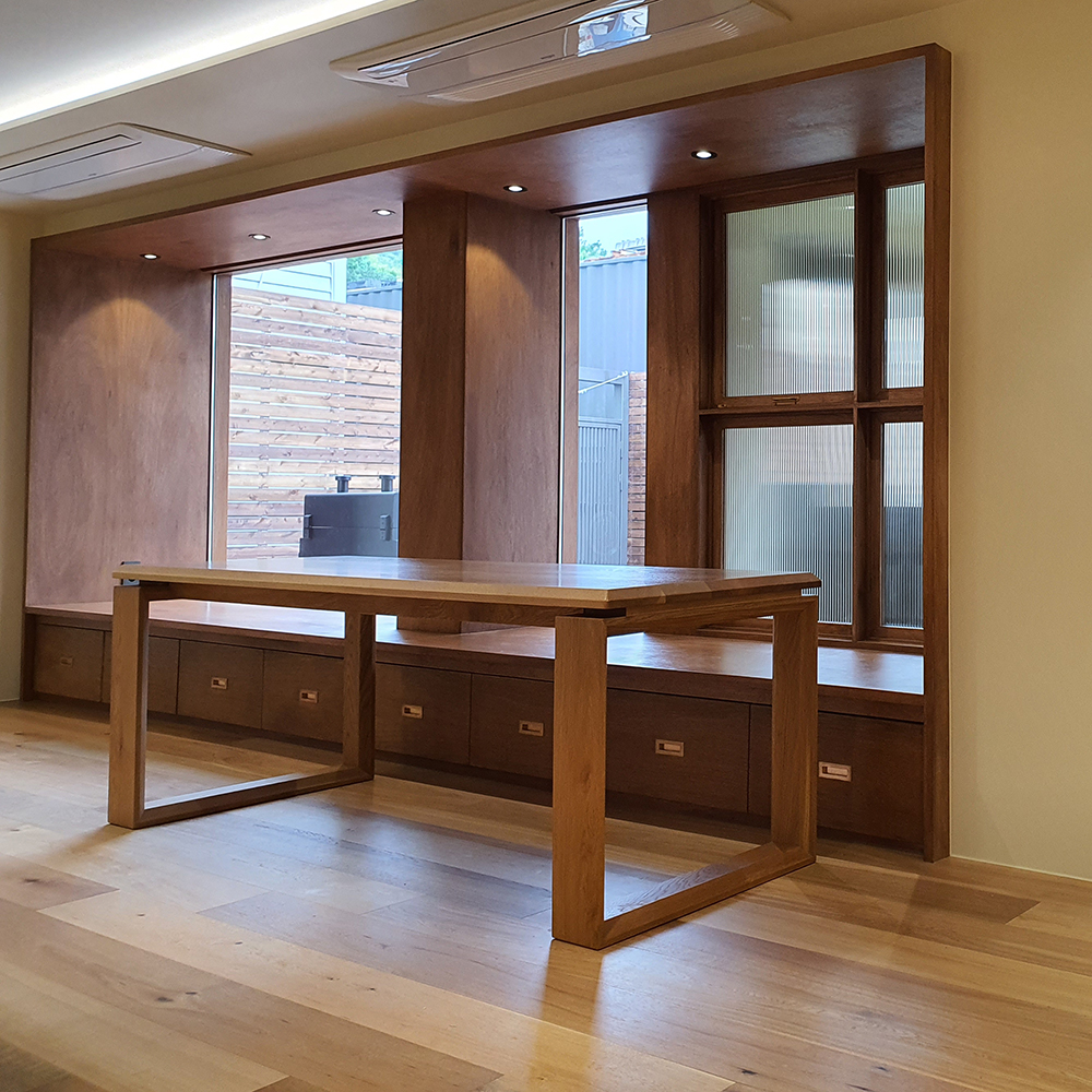 옐로우라이트 타임리스 오크 원목 식탁 다이닝 화이트오크 카페 테이블 6인용