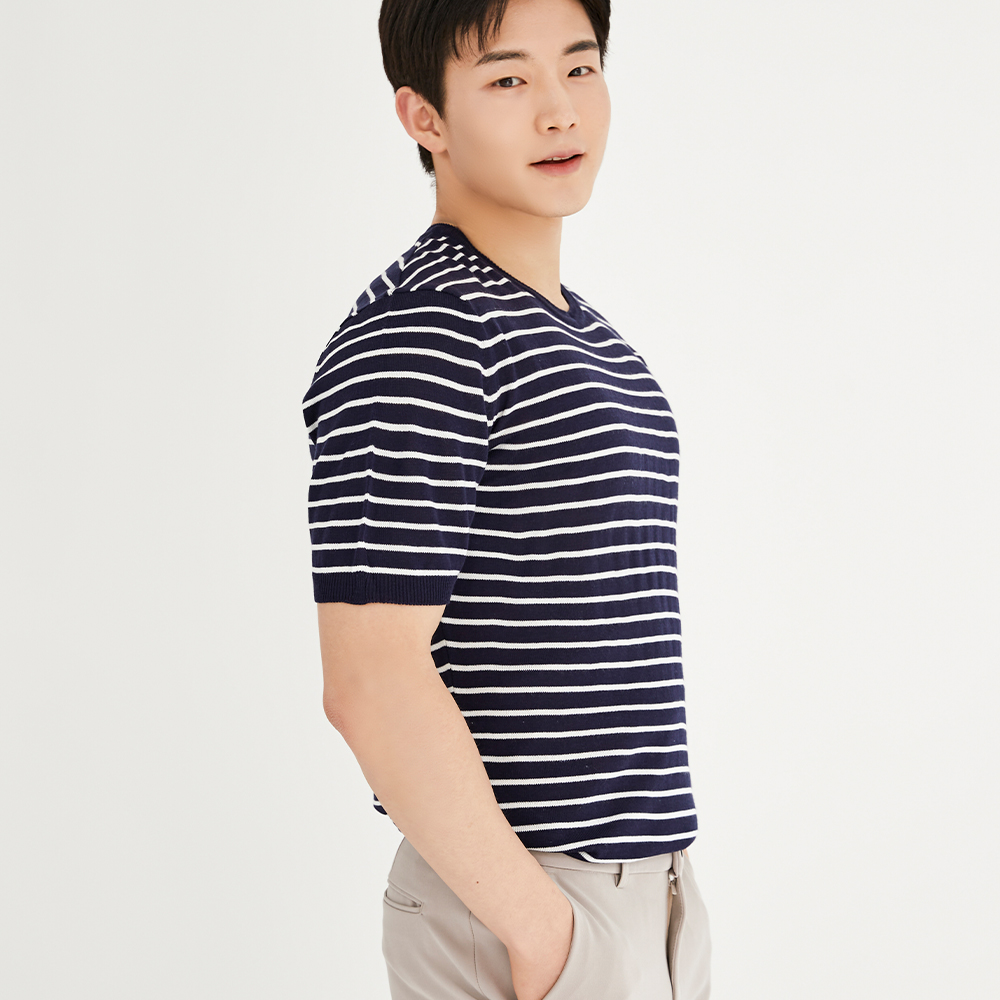 머슬핏 반팔 스트라이프 니트 티 어깨넓어보이는 옷 이미지 2