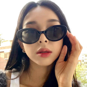 UV400nm 자외선차단 선글라스 캣아이 커트코베인 틴트 타원형 뿔테 힙... 솔직 후기 | 실사용자 리뷰 분석 - 상품 이미지 3