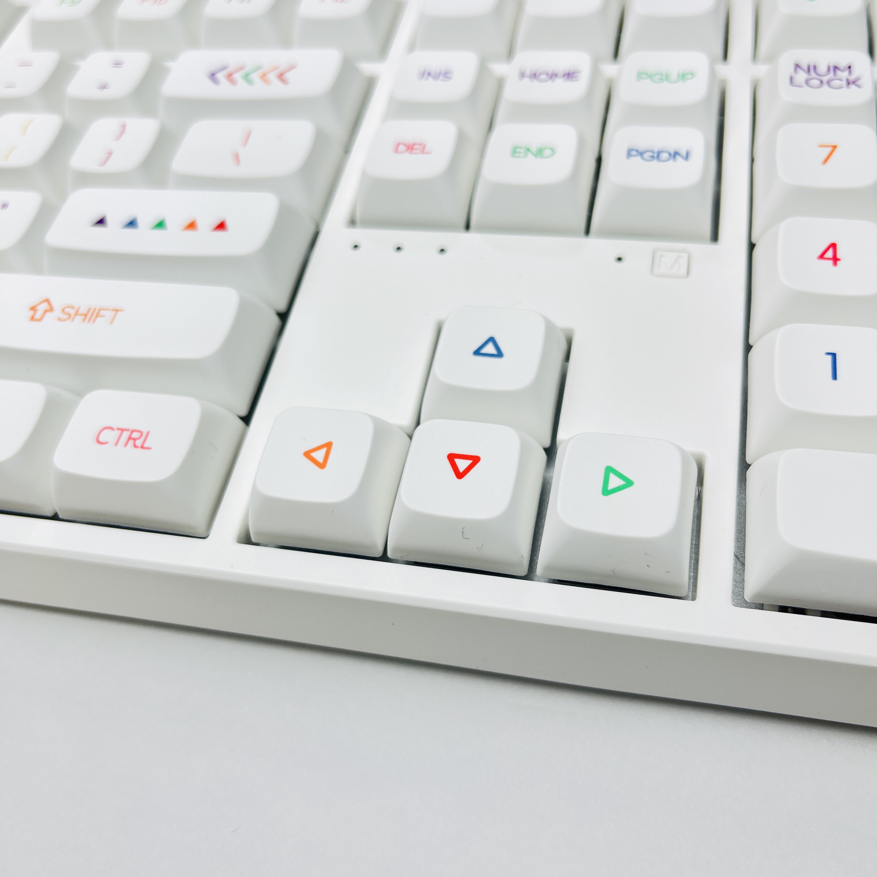 포인트 컬러 화이트 XDA PBT 기계식 키보드 키캡 한성 한무무 이미지 7