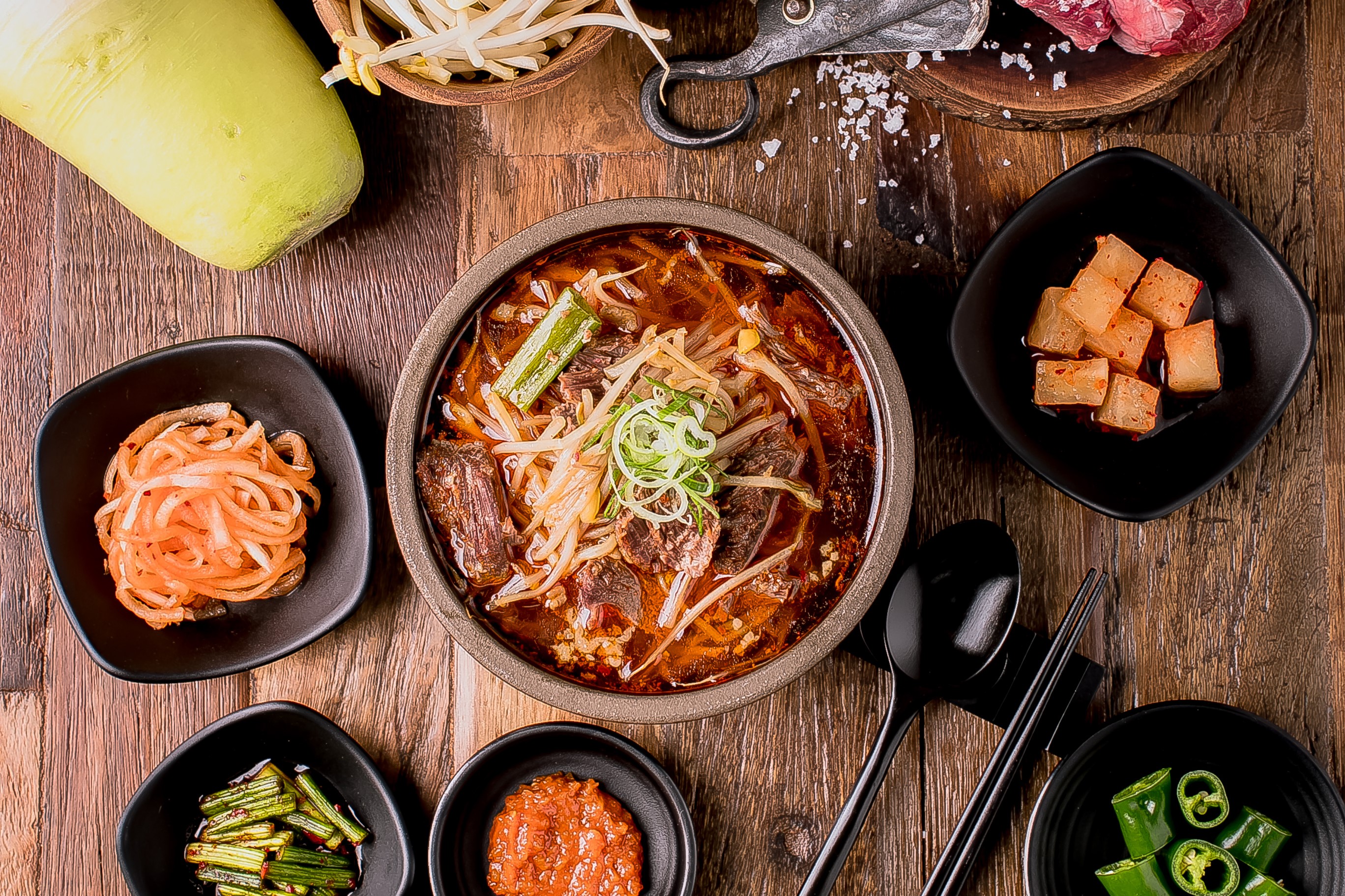 부산 해운대 경상도식 소고기국밥 (650g) 4인분 최소주문 캠핑음식 밀키트 부산음식 해장음식 이미지 4