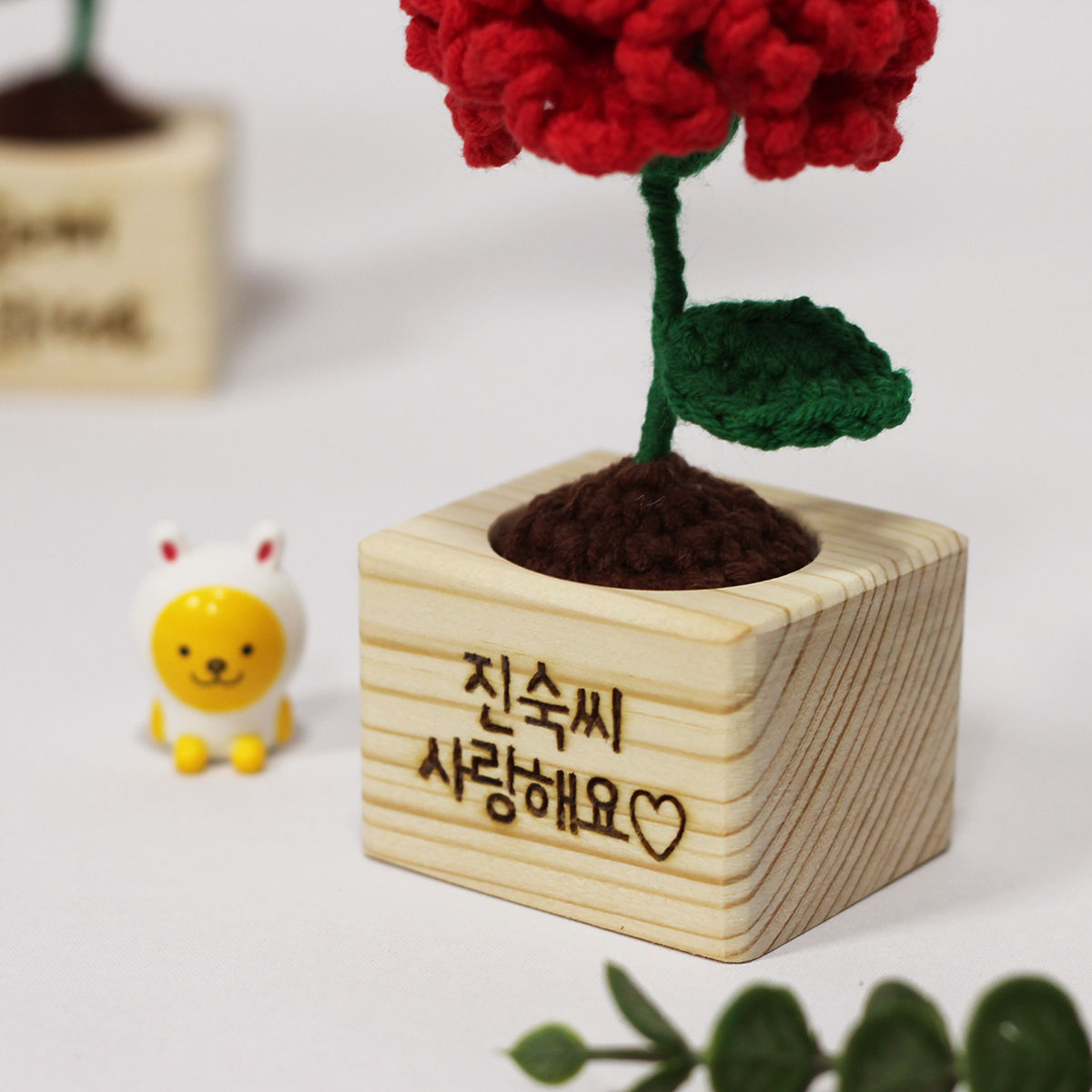 손뜨개 카네이션 화분 - 나무각인 - 어버이날선물 스승의날 - 상세 이미지 4