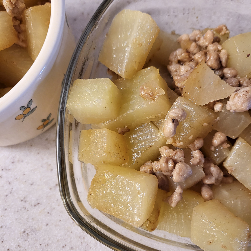 한돈 돼지고기 다짐육 1kg 갈은고기 민찌 볶음밥재료 함박스테이크