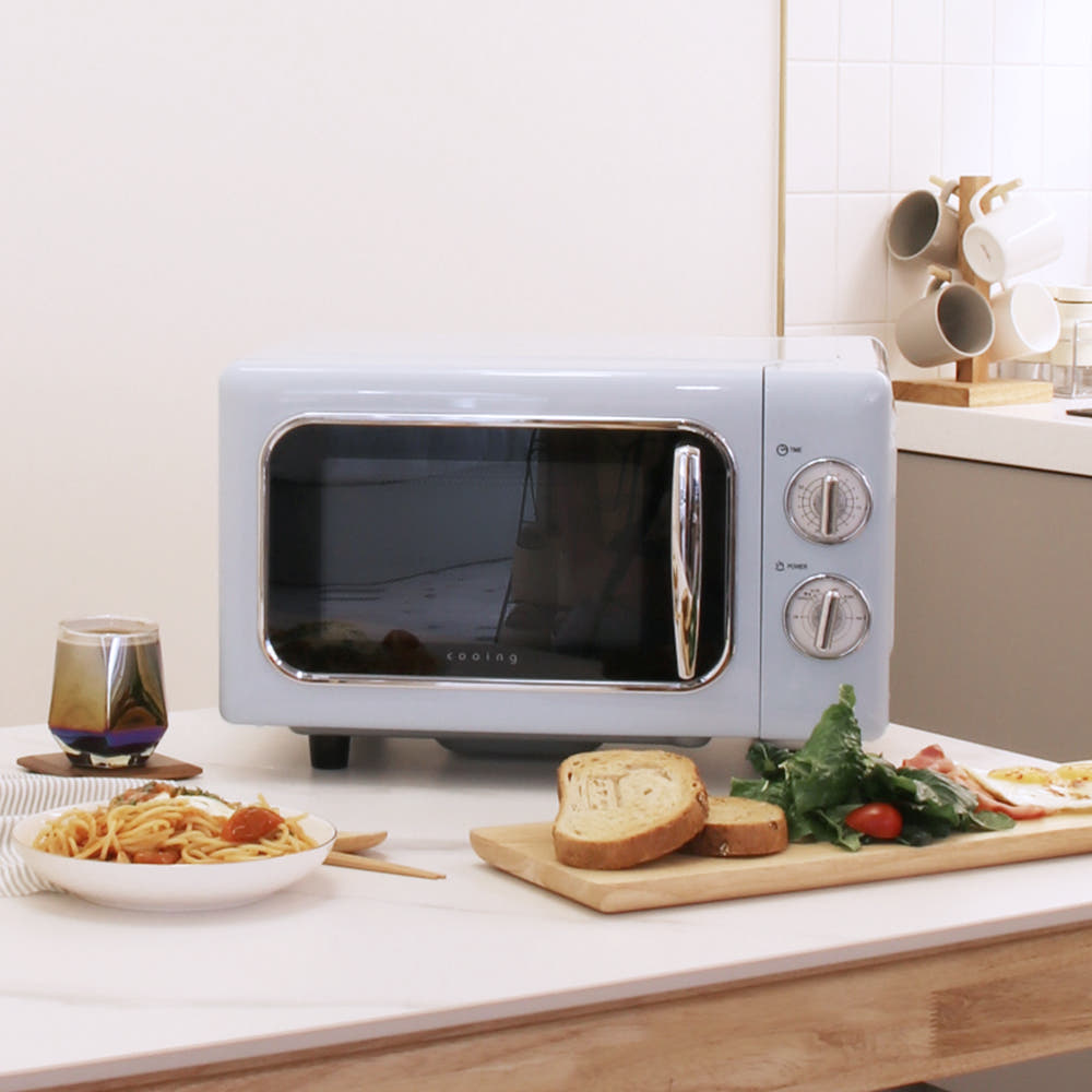 쿠잉 레트로 플랫 전자레인지 블루