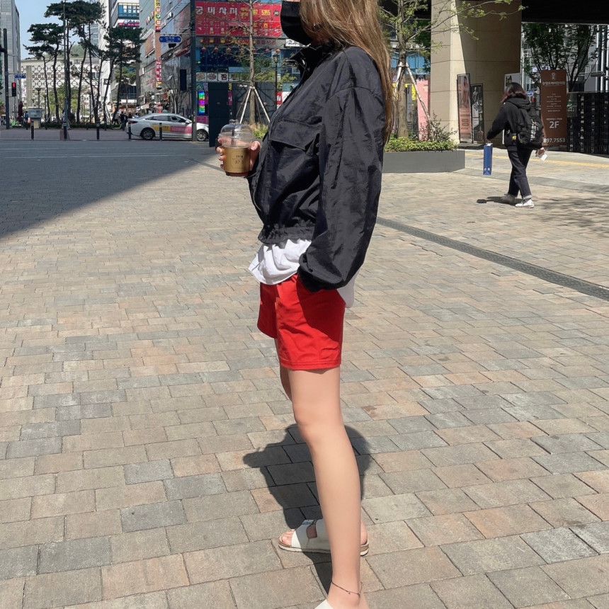 초경량 캐주얼 넥라인 스트링 점퍼 2col 프론트 포켓 크롭 숏 바캉스 바람막이 야상 상세 이미지 23