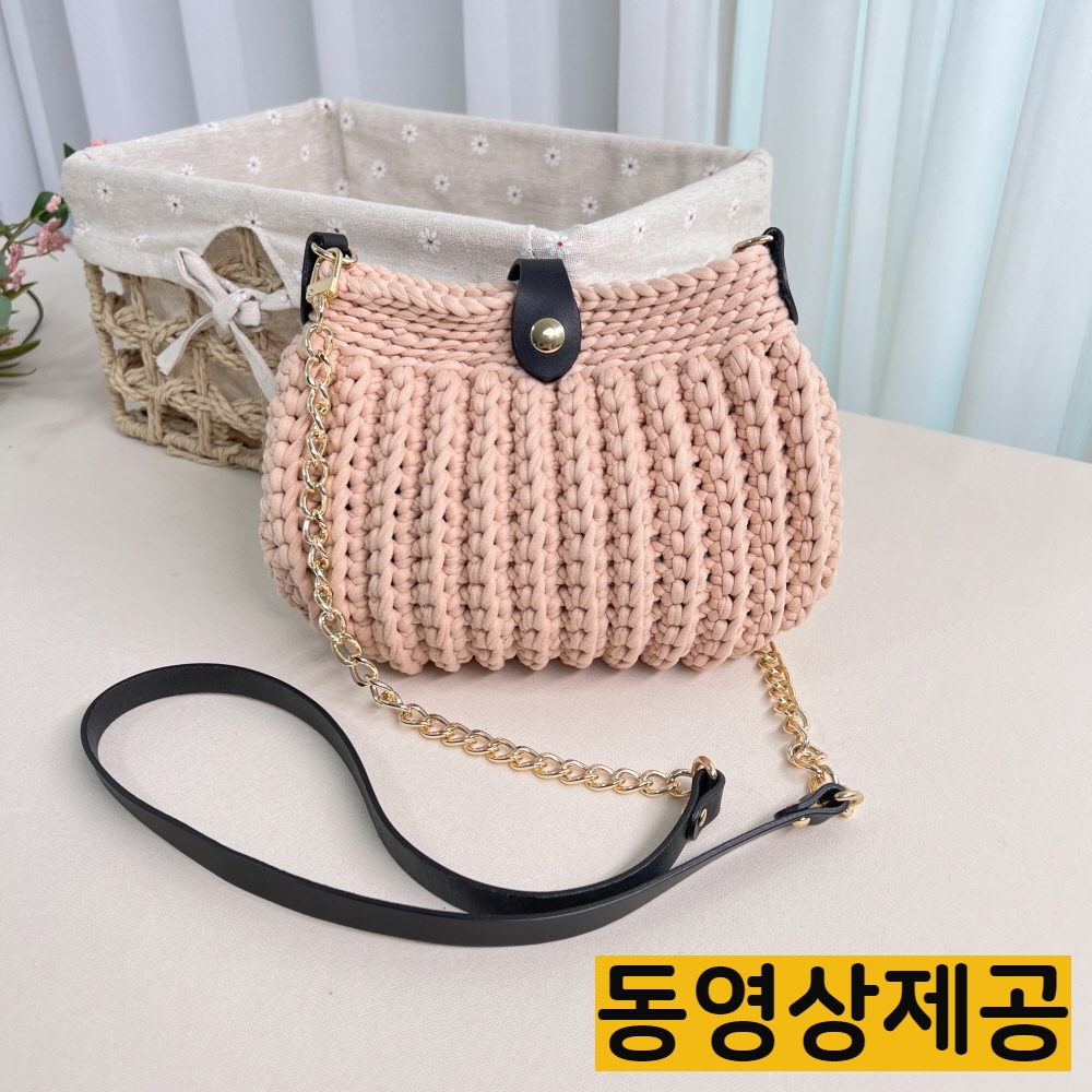 도두리 DIY 손뜨개 코바늘 뜨개질 가방 만들기 키트 패키지 뜨기 클램데일리백 - 동영상 - 상세 이미지 3
