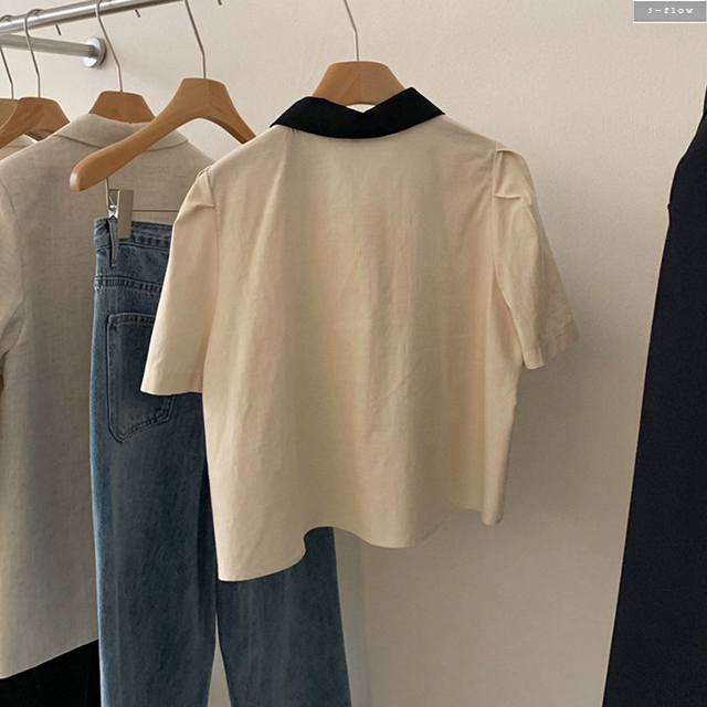 밸리사 린넨 배색 금장 루즈핏 블라우스 (아이베이지,블랙) 여름 봄 자켓 가디건 제이플로우 - 상세 이미지 4