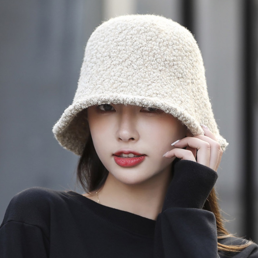 여자 겨울용 모자 양털 뽀글이 모자 앙고라 벙거지 중년 여성 겨울 모자 - 상품 이미지