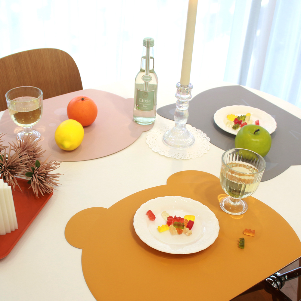 가죽 방수 테이블매트 유아 식탁매트 유치원 식판 매트 베어