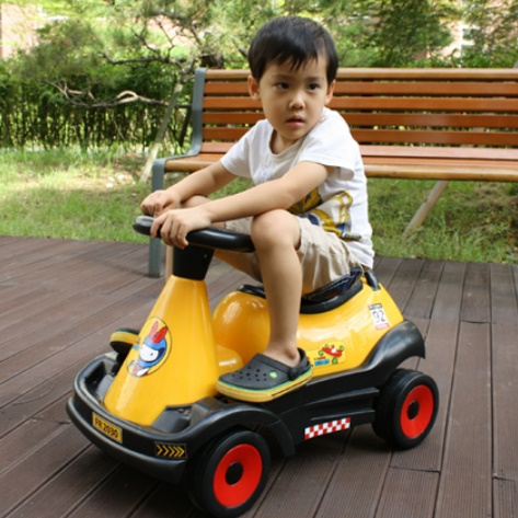 어린이전동차 아기전동자동차 키즈전동차 애기전동차 세살 네살 아이 선물 매장 배터리
