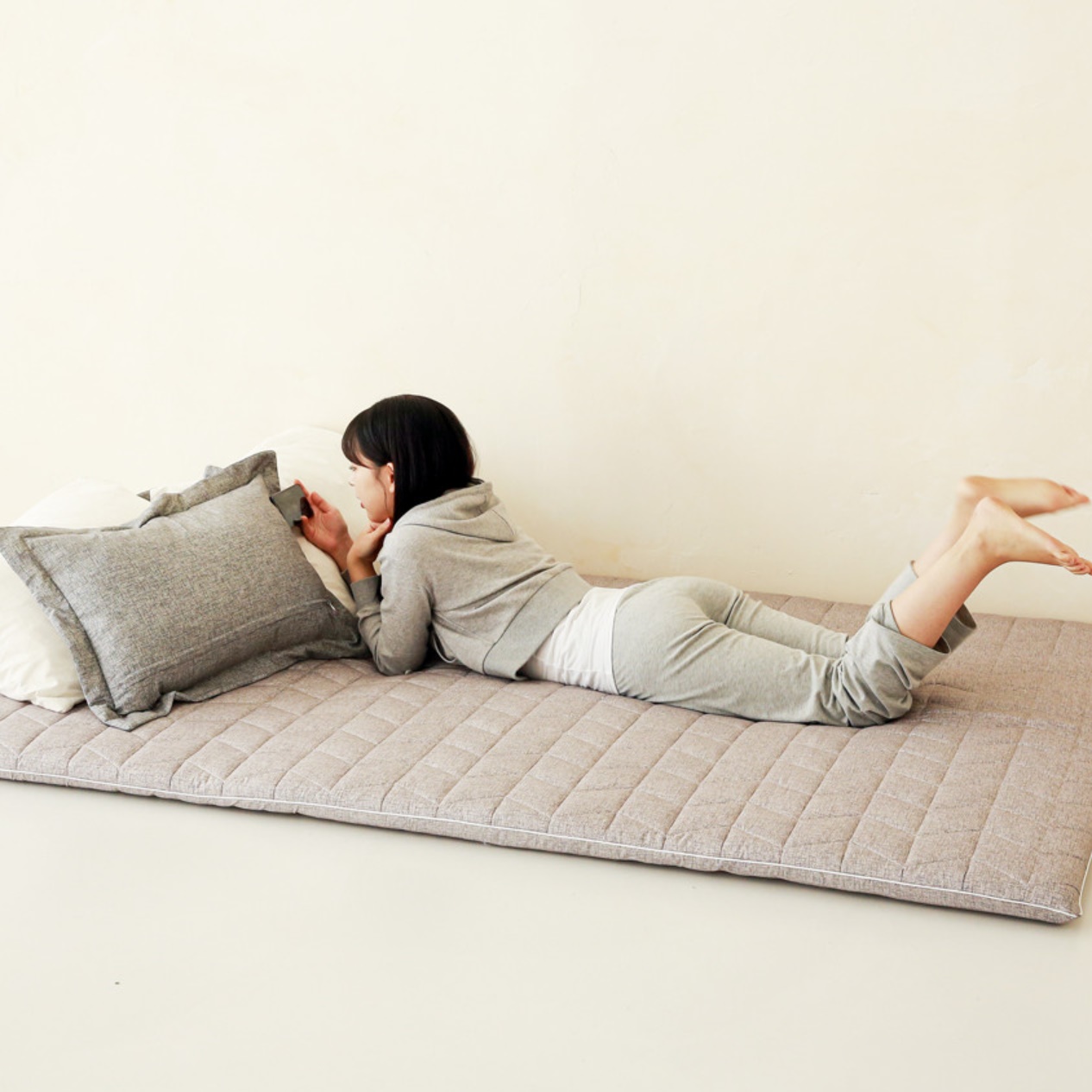 두꺼운 1인용 손님용 이불 바닥에 까는 이불 바닥 요매트