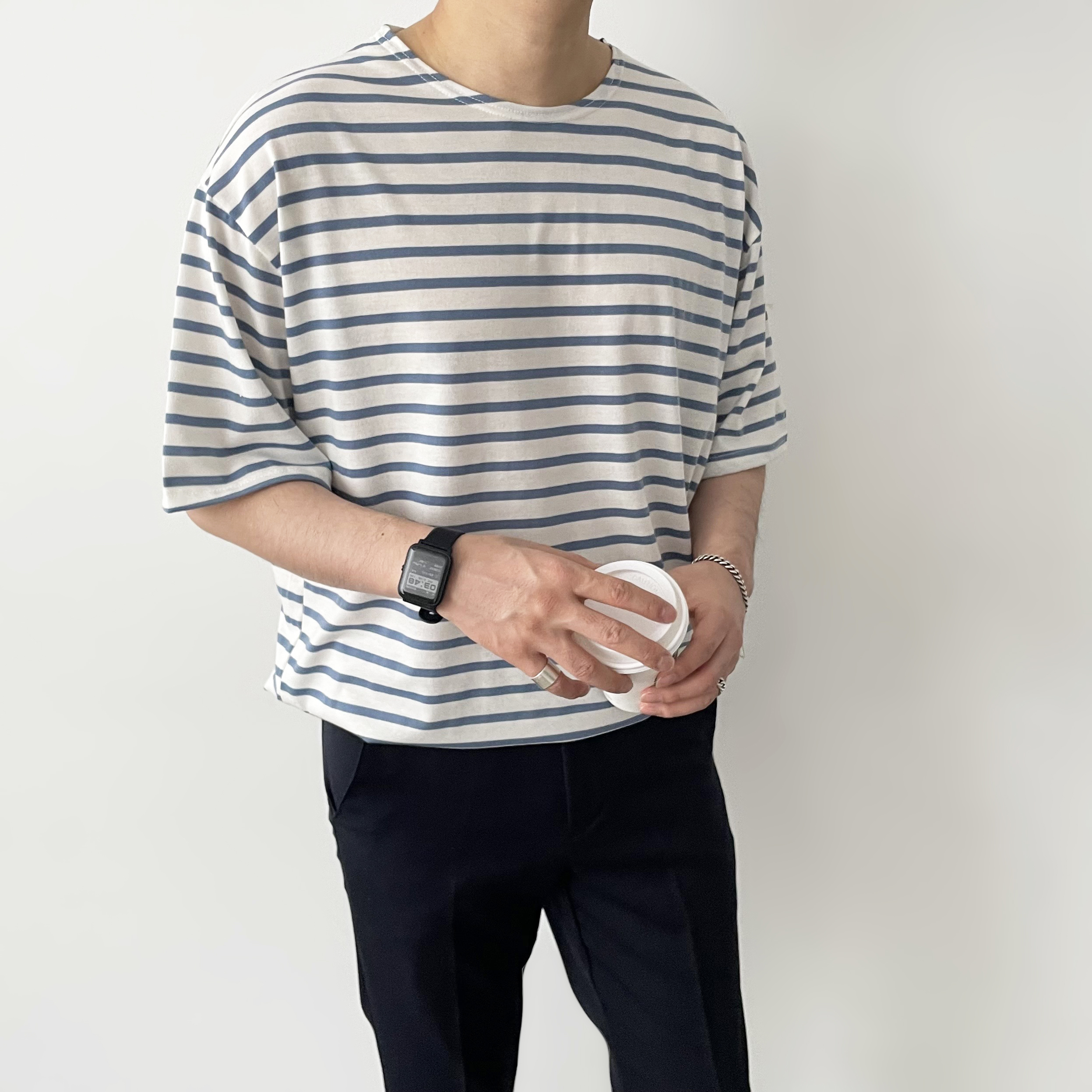 남자박스티 남자U넥반팔 어깨넓어보이는옷 이미지 7
