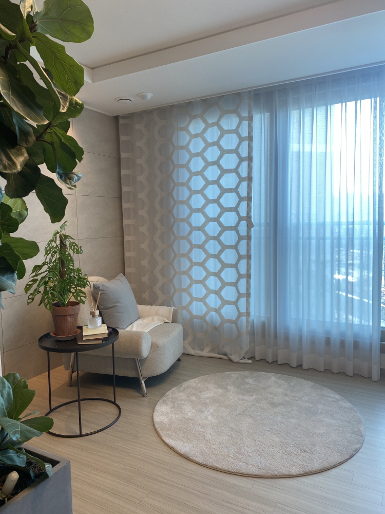 코지앳홈샵 [맞춤제작] 파이프패턴 코지 수입포인트속커튼