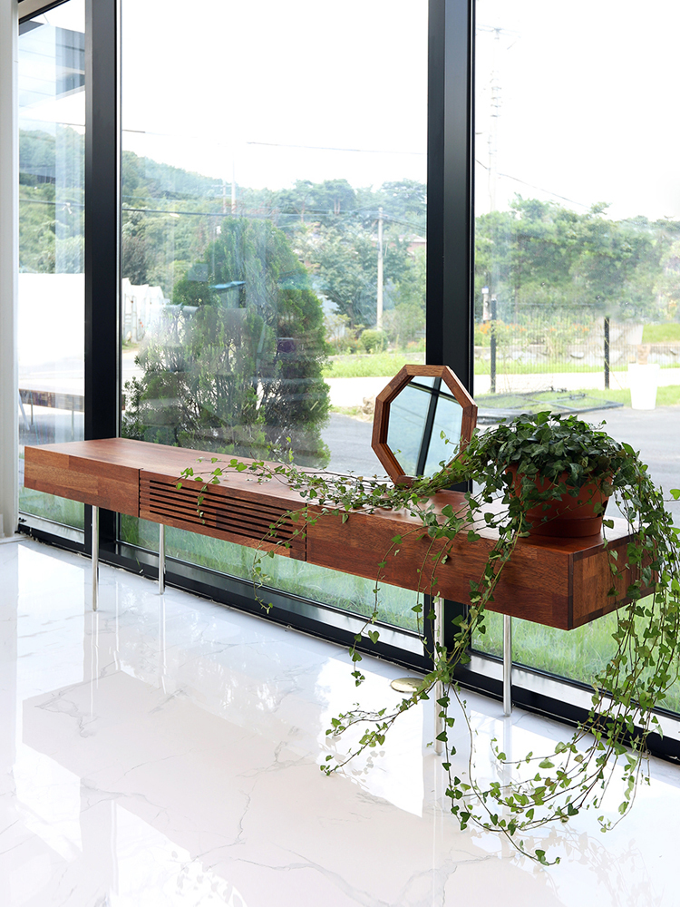 만델리나 멀바우 원목 서랍 거실장 2200 TV 다이 선반 CL314