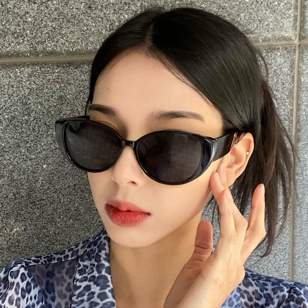 빅사이즈 러블리 캣아이 뿔테 남자 여자 틴트 자외선차단 선글라스 - 상세 이미지 5