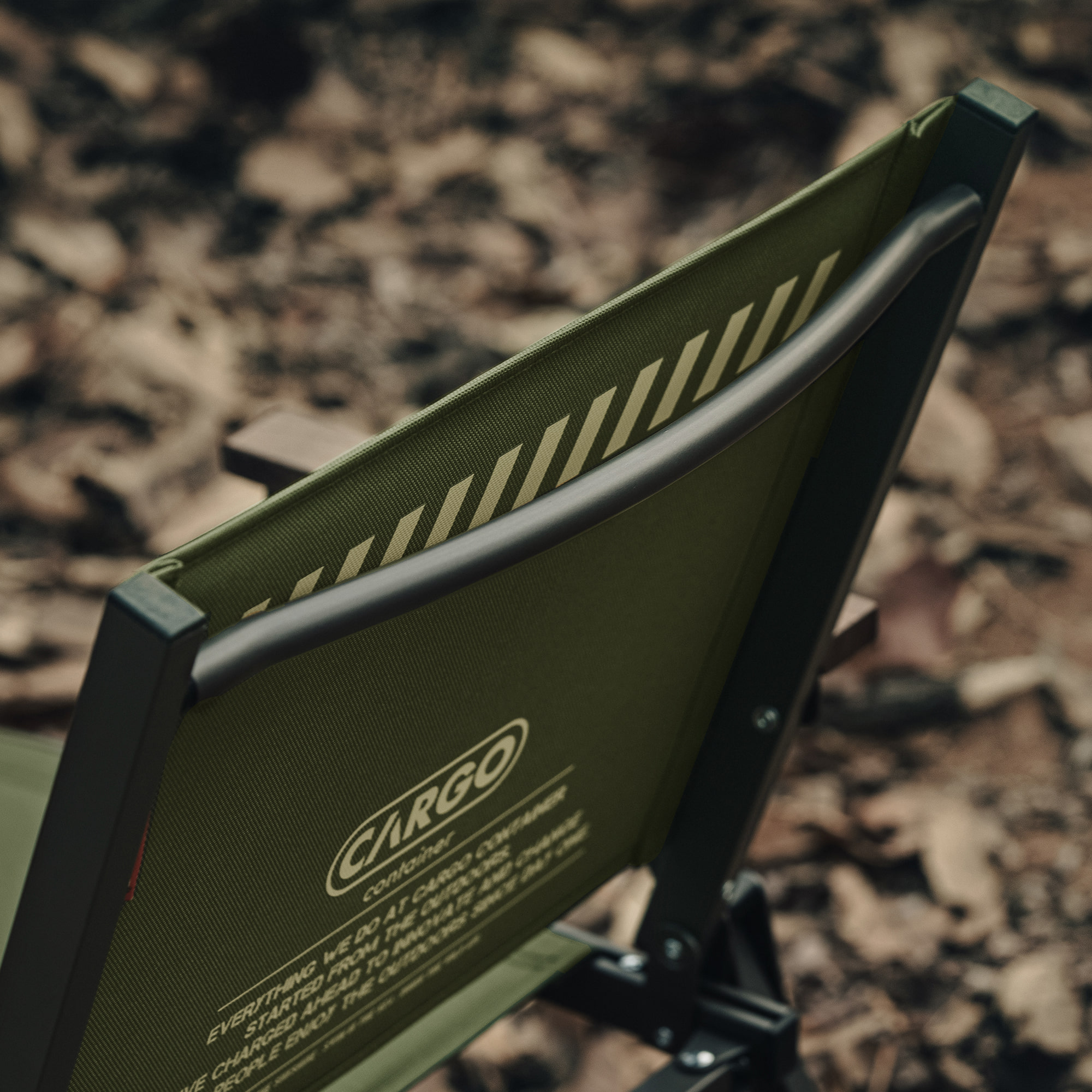 카고컨테이너 캠핑 의자 코지 폴딩 체어 M, 카키, 1개