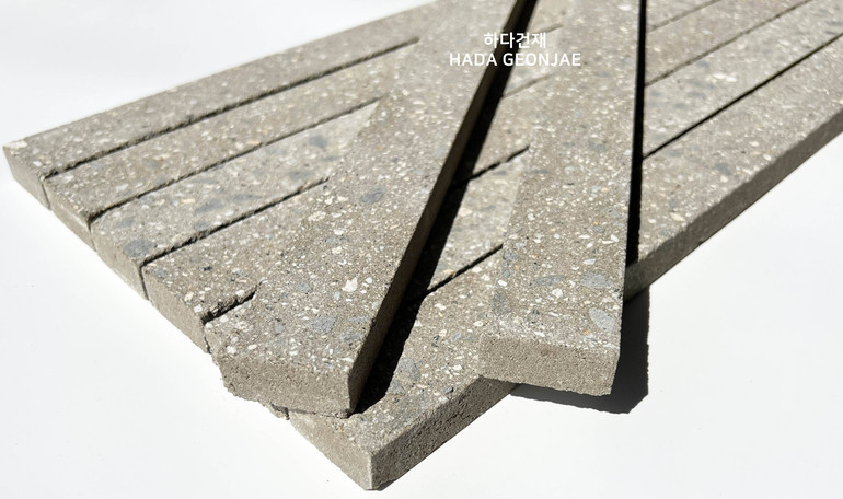 모노타일 롱와이드 500x40x18T 연브라운 / 하다건재 롱브릭타일