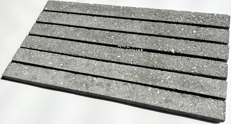 모노타일 롱와이드 500x40x18T 그레이 / 하다건재 롱브릭타일
