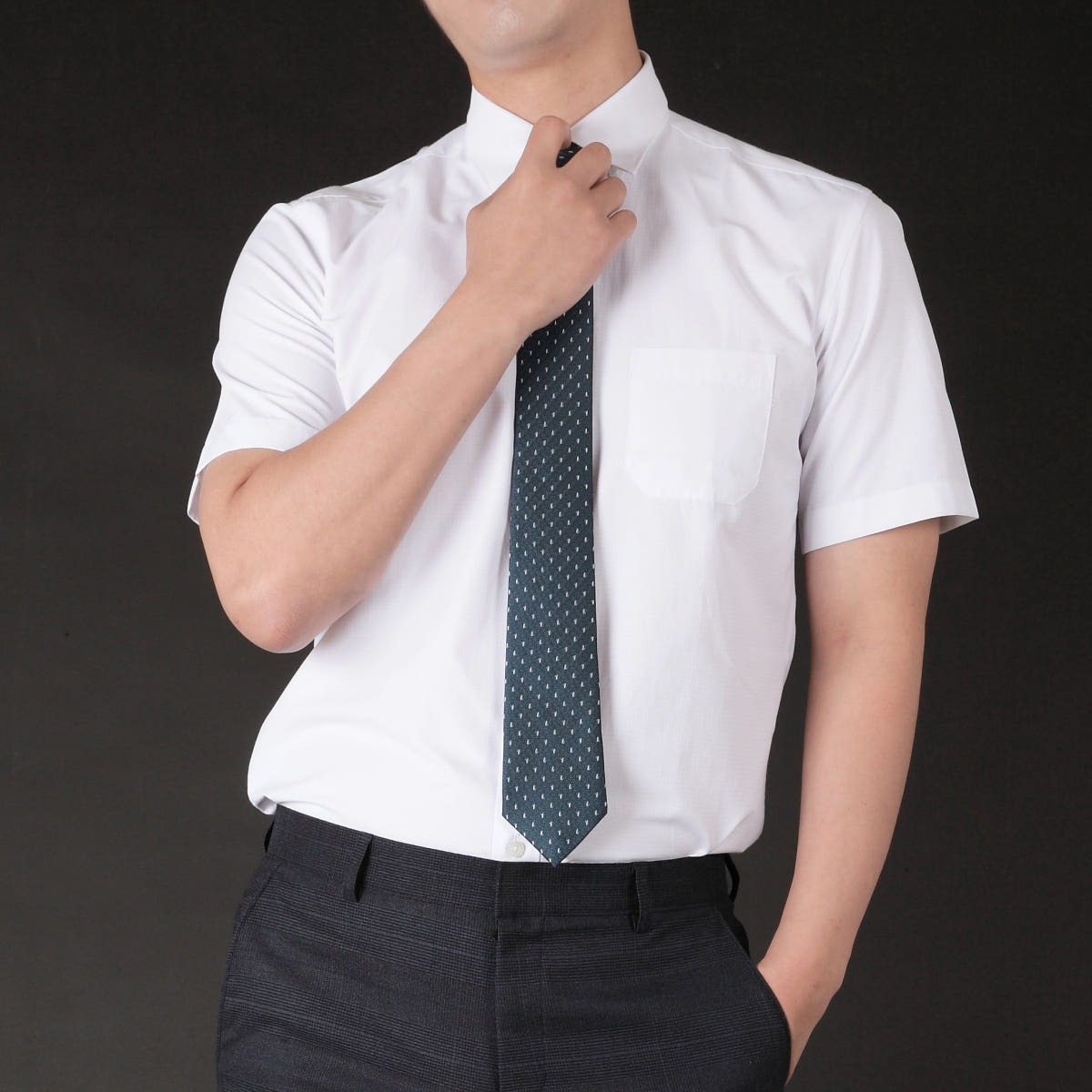 LUXTIE HOMME 구김없는 화이트 남자 반팔 와이셔츠 냉감 쿨링