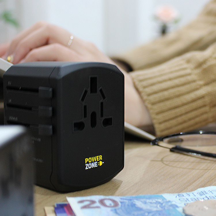 여행용 멀티 어댑터 USB-C 해외여행 멀티탭 일본 돼지코 콘센트 트래블 유럽 중국 플러그 - 상세 이미지 4