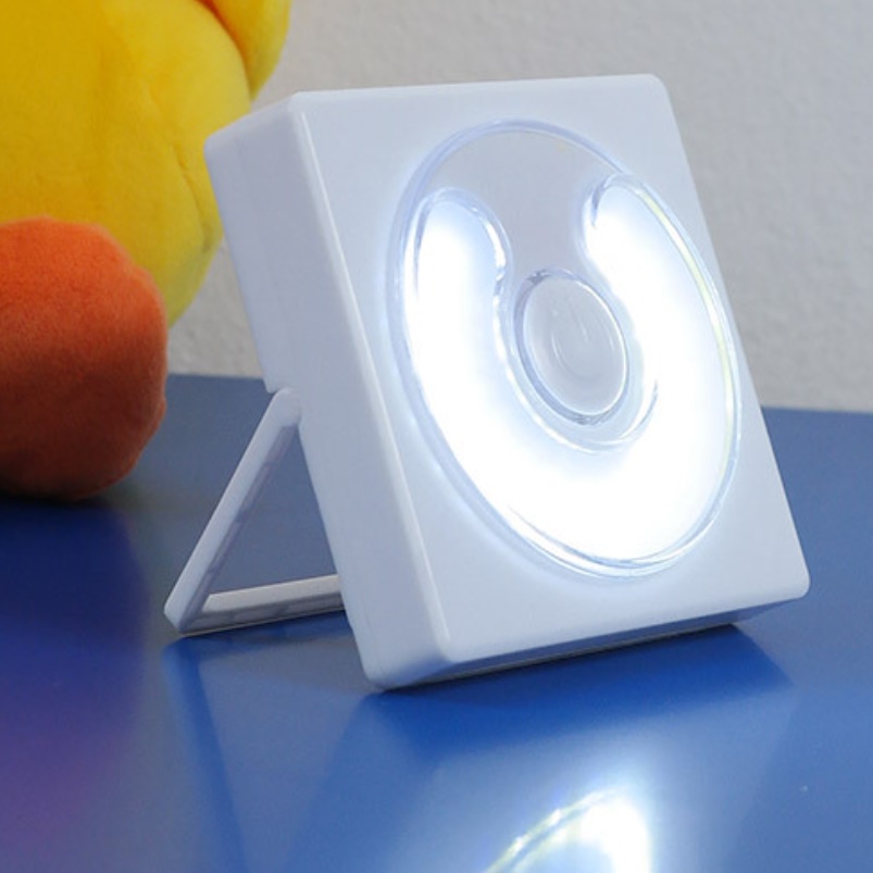 부착식 전등 침대 드레스룸 조명 파우더룸 장식장