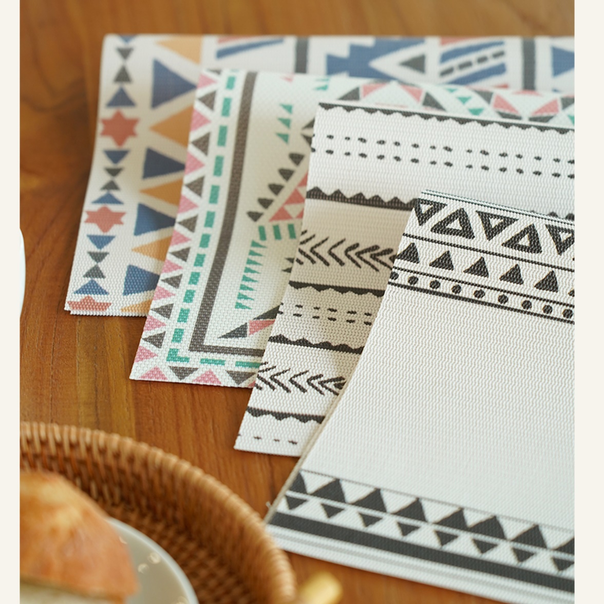 캠핑용 테이블매트 롤 테이블 매트 감성 캠핑 테이블보