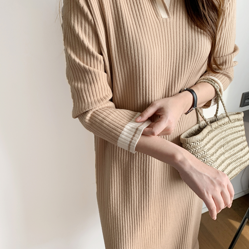 루즈핏 배색 카라 원피스 골지 니트 롱 원피스 H라인 여자 가을 원피스 베이지 블랙