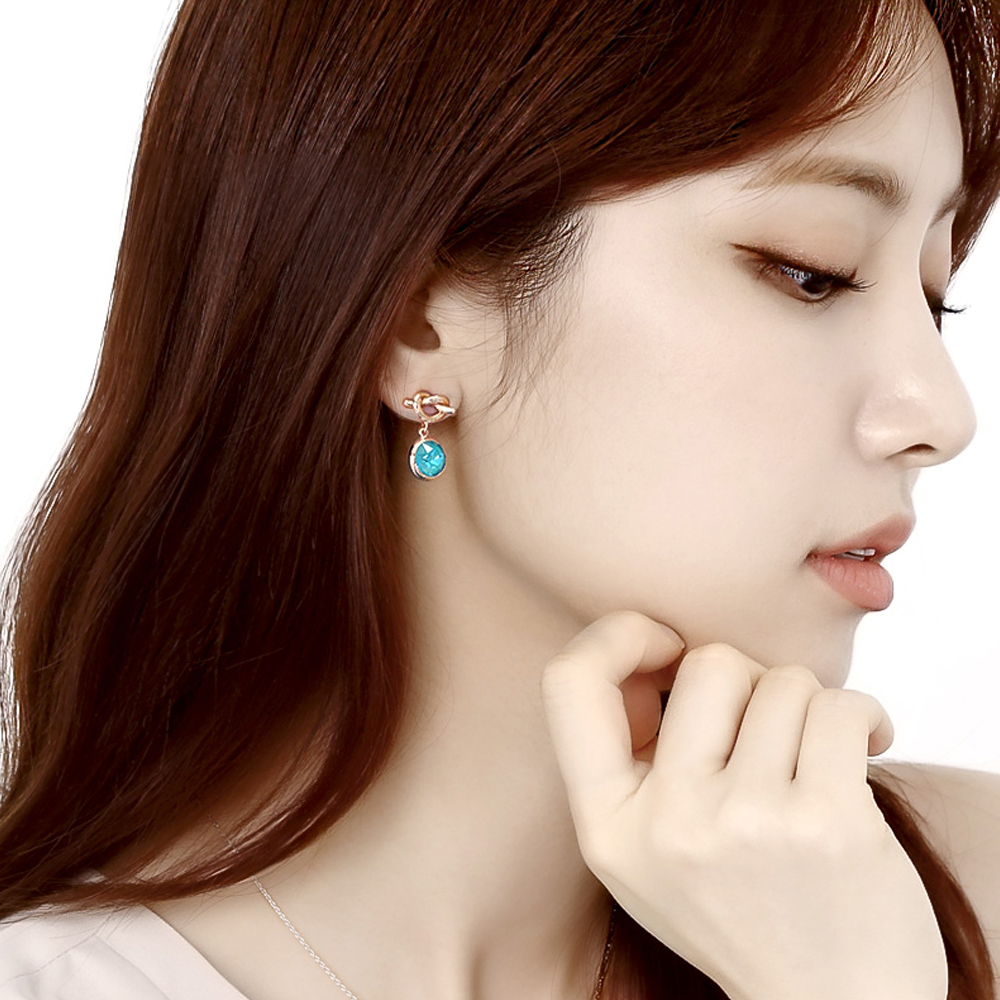 오스트리아 정품 크리스탈 엘리먼츠 라구나 터키 블루 크리스탈 프레즐 하트 드롭 귀걸이 - 상세 이미지 3