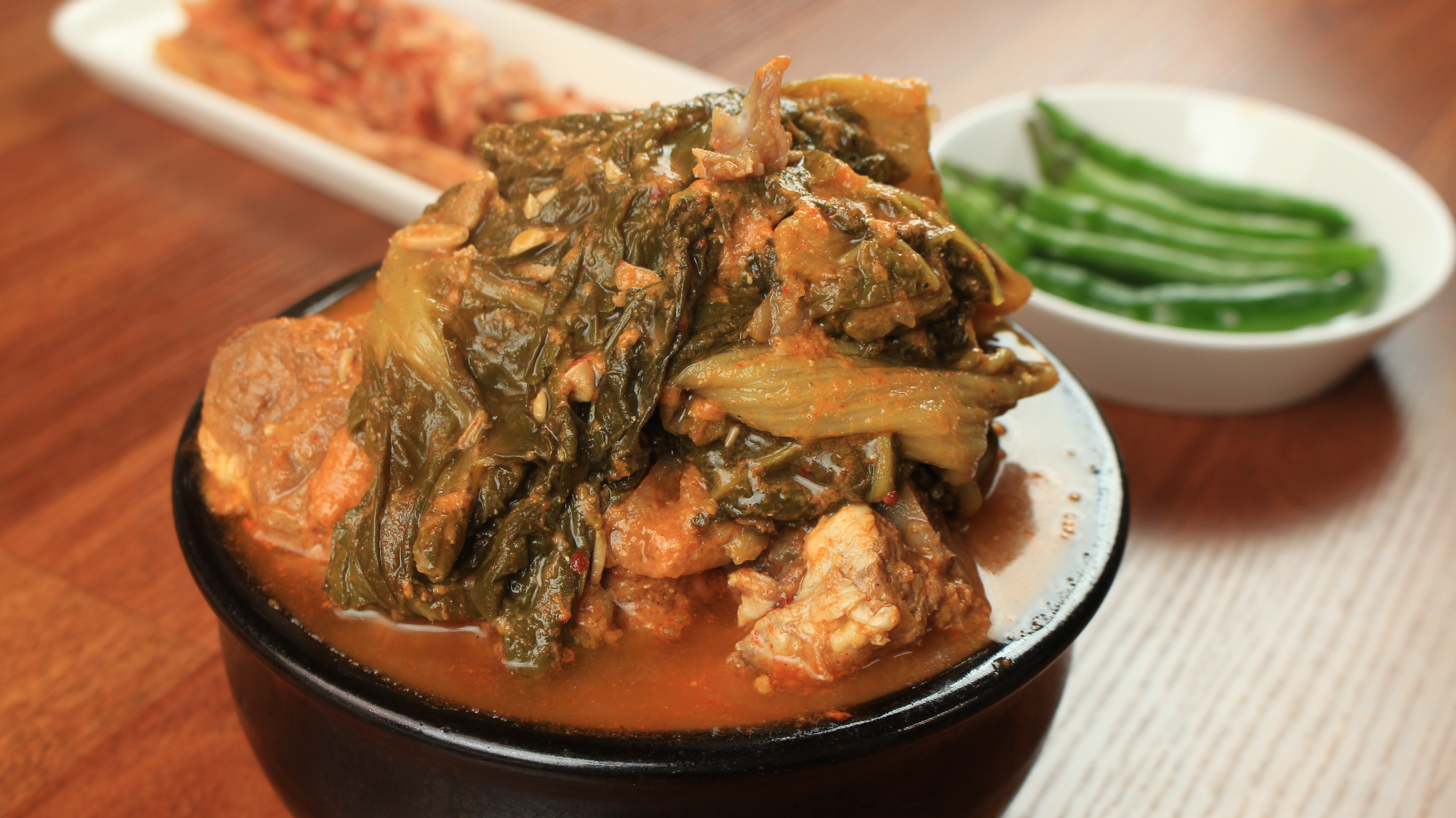 바르다집밥 감자탕 1.5kg 뼈해장국  국내산 우거지 뼈다귀 해장국 - 상세 이미지 4