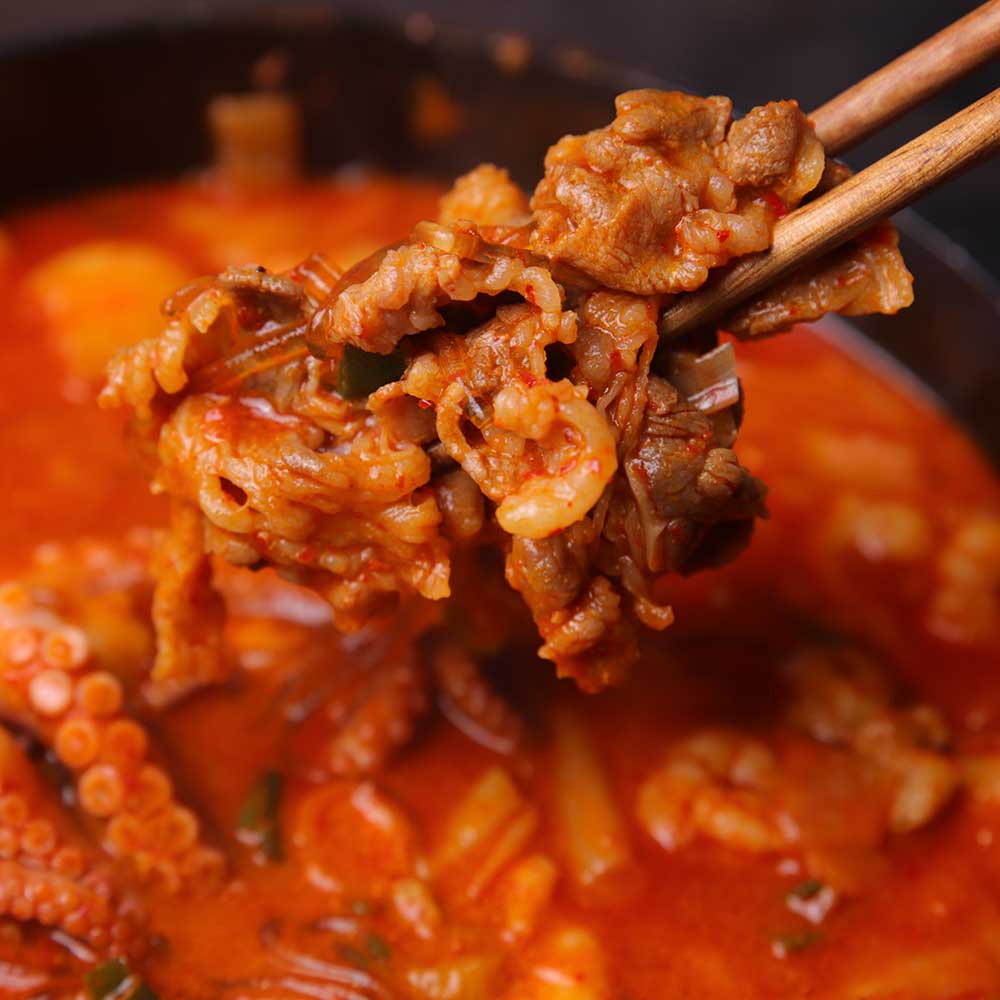 푸짐한 통낙지 낙곱새 1300g (2-3인분) 한우소곱창 소고기 포함 - 상세 이미지 5