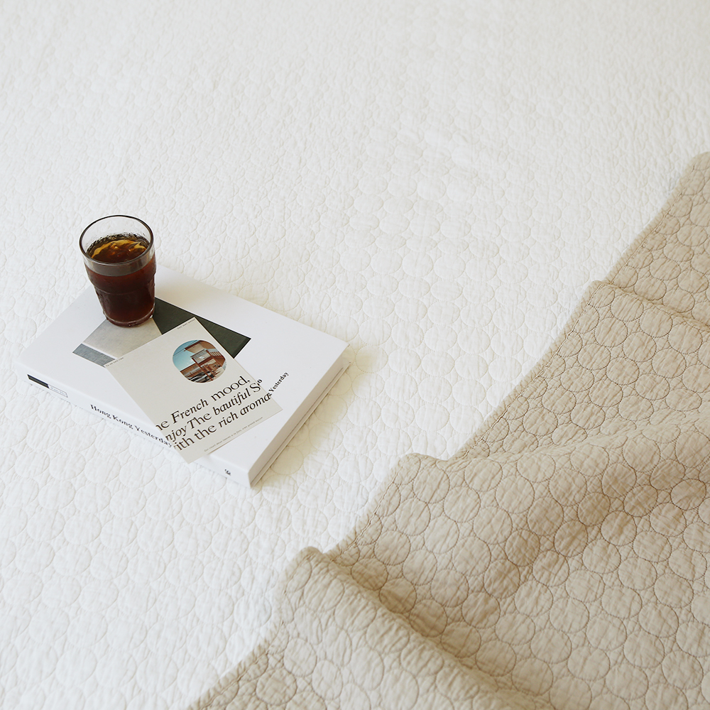 마롤로뜨 여름 침대 패드 이불 겸용 목화솜 스프레드 60수 피그먼트 퀸