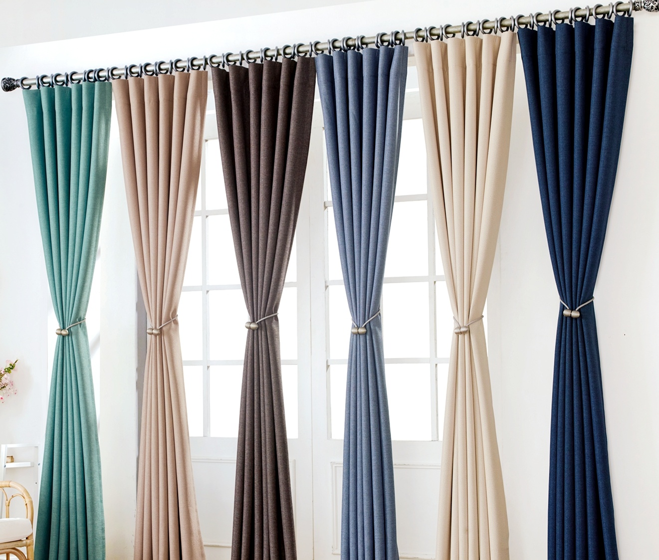 아르일랑 일상 암막 커튼 빛차단율 80% 형상기억 가공 1cm 나비주름 타입 항균 누오베