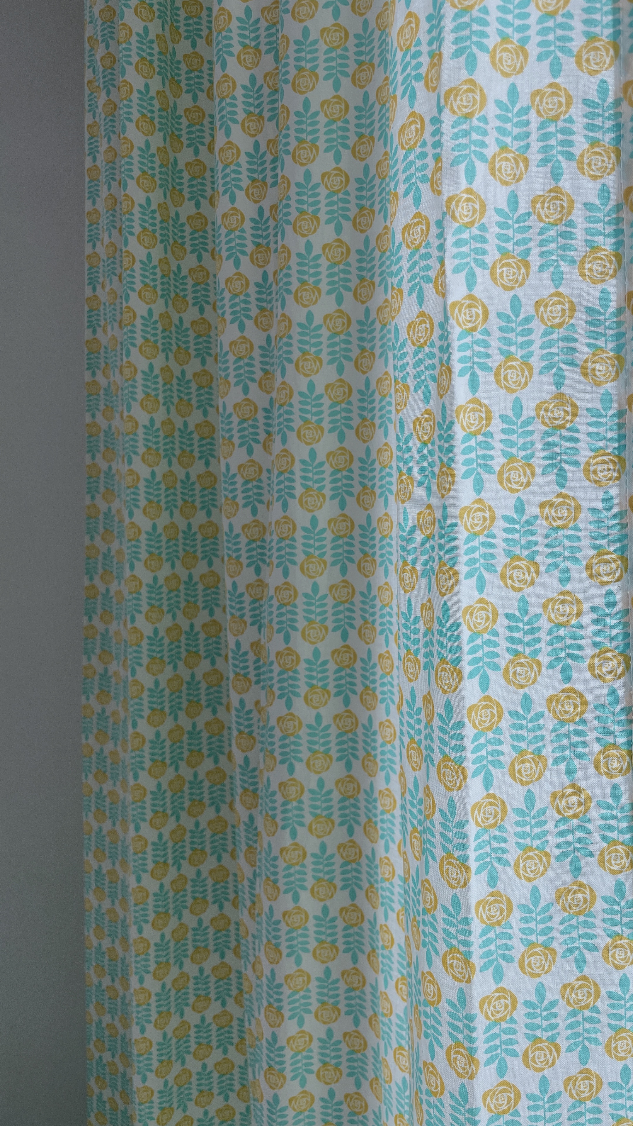 바이아미 스프링데이 커튼 꽃무늬 아이방 맞춤