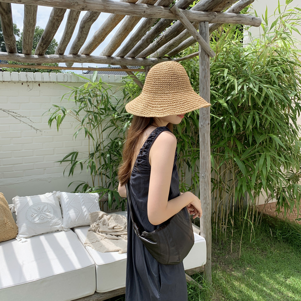 라탄 여성 버킷햇 여자 여름모자 우먼 벙거지 밀짚모자 휴양지 비치 플로피 챙넓은 라피아햇