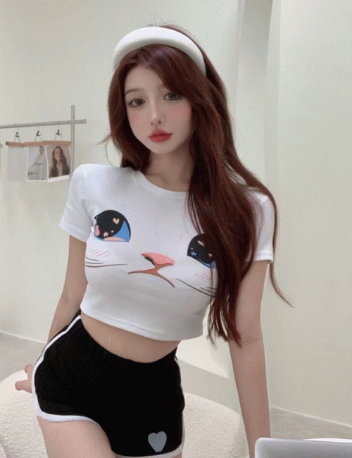 캐릭터 크롭티 반팔 티셔츠 크롭탑 (3color)다양한 사이즈 - 상품 이미지