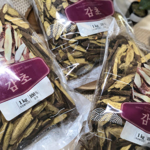 대용량 맛집 특A급 자연 감초 1kgX10개 특산품 감초효능 감초차 식자... 맛있게 먹은 솔직 후기 - 상품 이미지 3