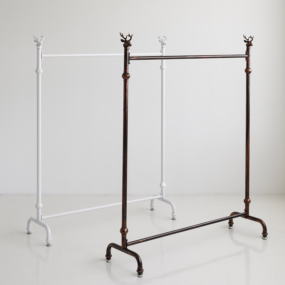 빈티지 사슴 장식 철제 파이프 행거 옷가게 매장 인테리어 이동식 스탠드 옷걸이