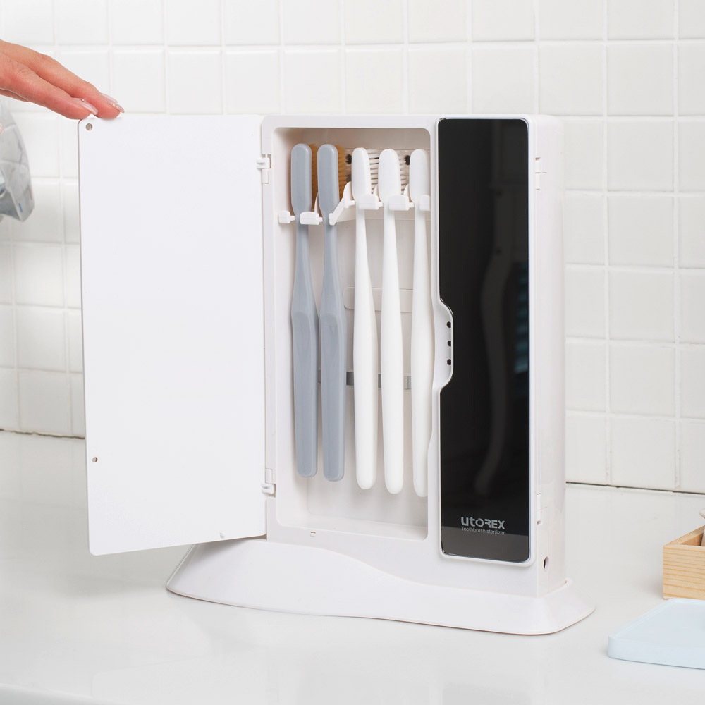 유토렉스 가정용 칫솔살균기 UV LED 살균 히팅 건조기 칫솔소독기 UTC-83UV